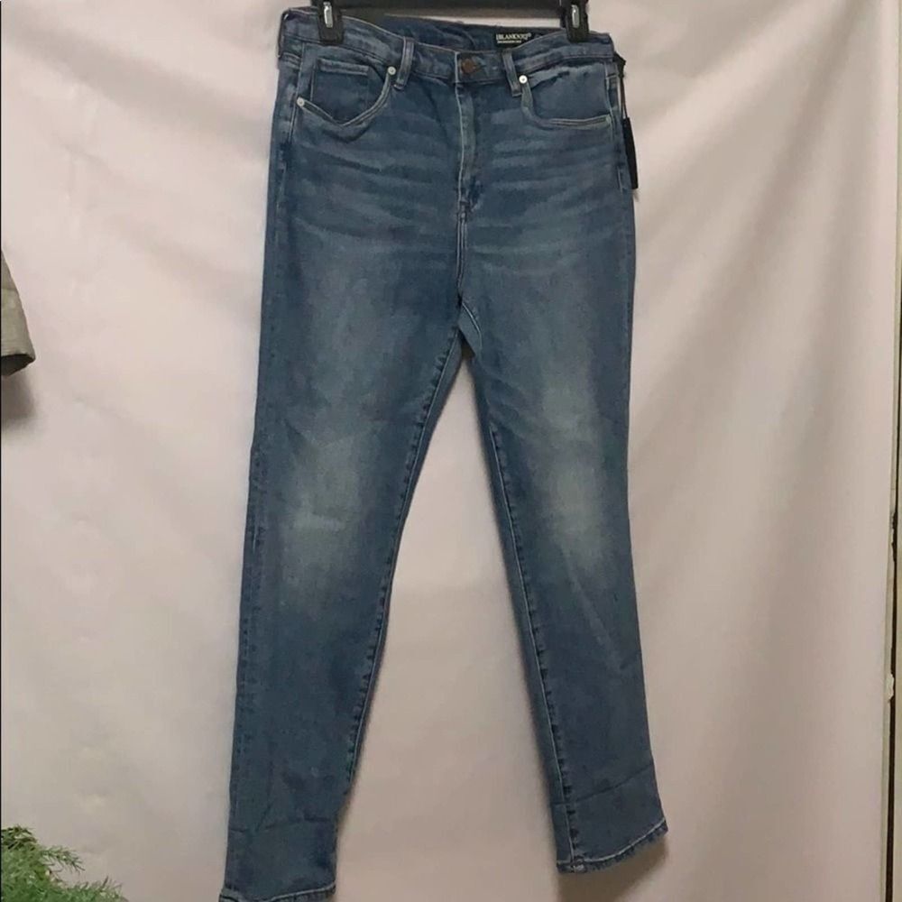 NWT BLANKNYC THE MADISON CROP HIGH‎ RISE SIZE 31